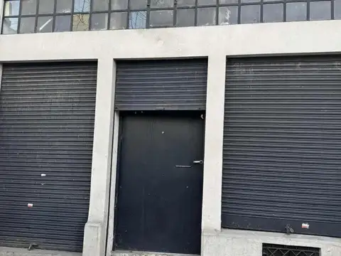 Local en Alquiler 50 años