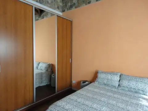 CHALET EN VENTA EN HAEDO DE 3 AMBIENTESC/ GARAGE Y PATIO