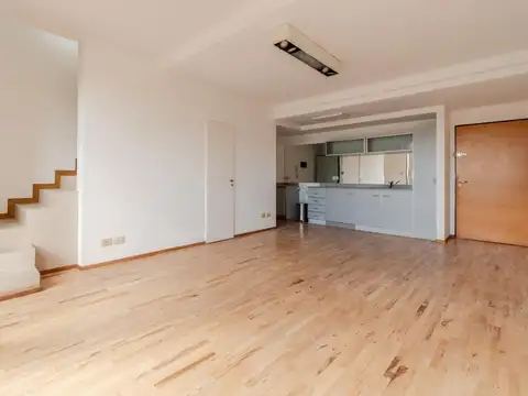 Fantástica oficina tipo loft en alquiler sobre Av. Libertador, Olivos.