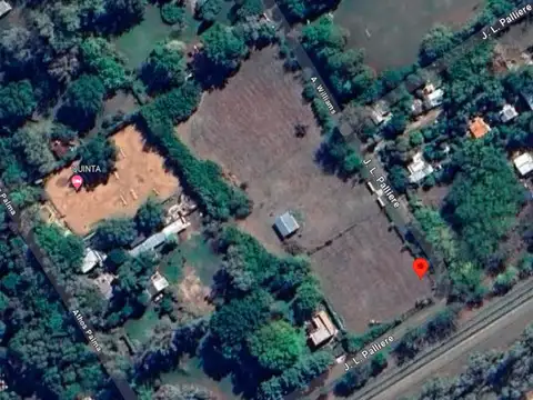 J. L. Palliere 860 - Tres Excelentes Terrenos con Casa