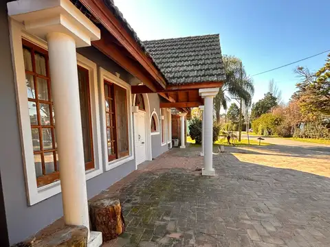 Casa 6 ambientes con 3 baños
