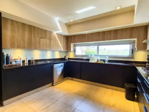 FINCAS DEL SUR II , MAURICIO REVIGLIONO  1650 1600