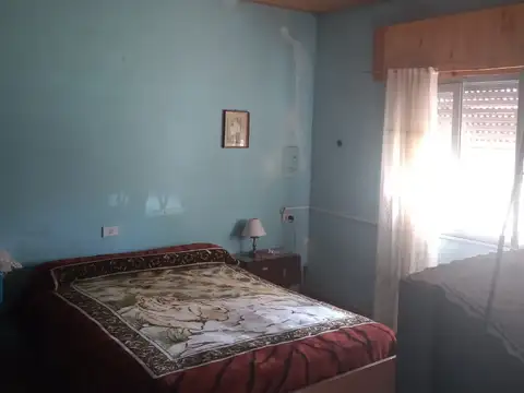 CASA EN VENTA  SE ESCUCHAN OFERTAS 