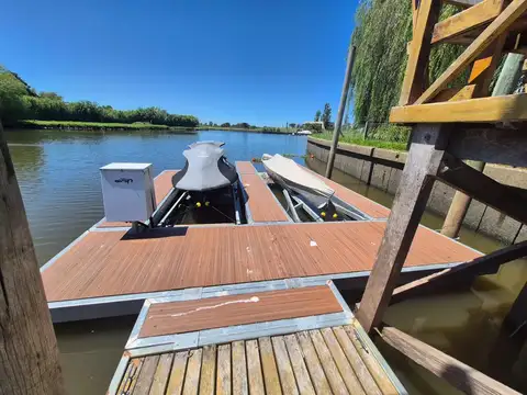 Casa en Venta en El Cazal, USD 370.000