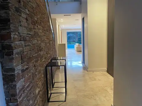 Casa en Venta en El Talar De Pacheco, USD 990.000