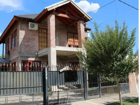 Casa en Venta de 4 dormitorios