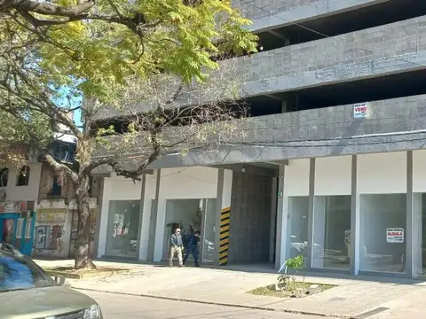 Cochera  centrica a la venta