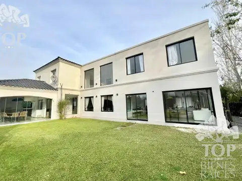 Casa en Venta de 6 dormitorios