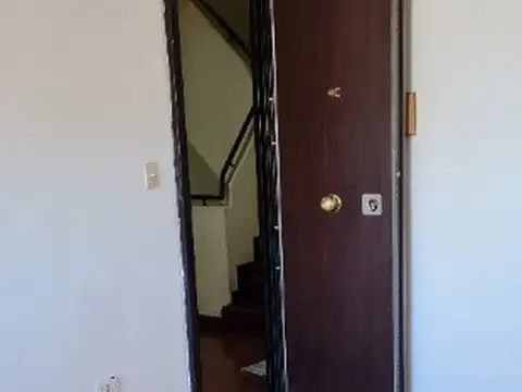 DEPARTAMENTO 2 AMB / cochera CENTRICO