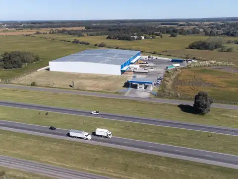 Galpon en Venta en Zarate, USD 8.000.000