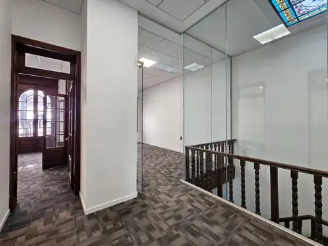 OFICINA PREMIUM EQUIPADA DE 200m2 EN ALQUILER EN CORDOBA Y ESPAÑA