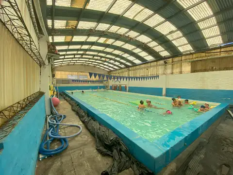 VENTA DE PROPIEDAD CON TINGLADO DE 270MTS2 EN LOTE DE 400MTS (ideal fabricas, deposito, gym)