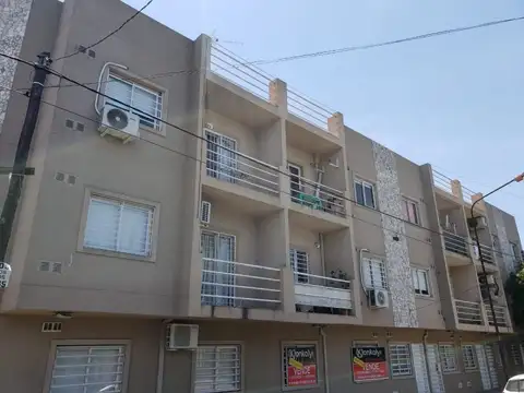 OPORTUNIDAD COCHERAS SUBTERRANEAS PERTUMA POR AUTO