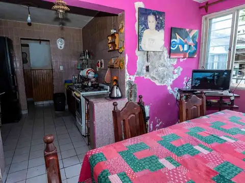 Casa en Venta en Barrio San Carlos, USD 95.000