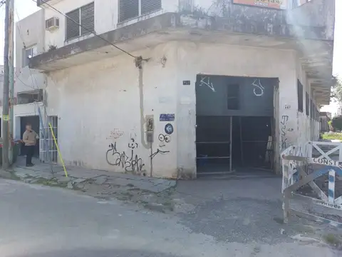 Galpon en Venta en Valentin Alsina, USD 150.000