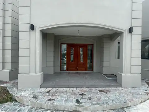 Casa en Venta en Don Bosco, USD 950.000