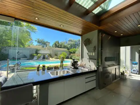 Casa en Venta al Oeste