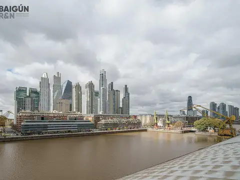 ALICIA MOREAU DE JUSTO  al 1000