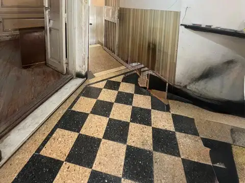 Depto Tipo Casa en Venta 40 años