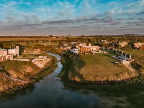 Terreno en Venta 10  mts Fondo