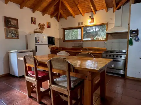 Casa 3 ambientes con 2 baños