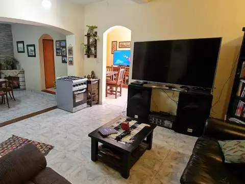 Casa en Venta en Lanus Oeste, USD 195.000