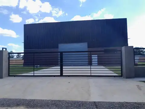 Galpon en Venta en Villa Rosa, USD 690.000
