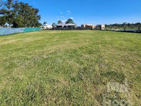 Terreno en Venta 25  mts Frente