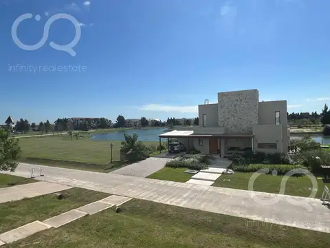 Casa en Venta en Countries y Barrios Cerrados en San Vicente, USD 299.000