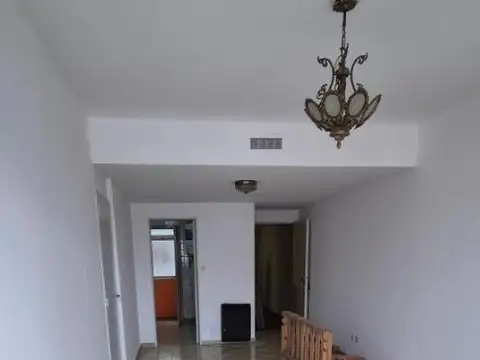 Departamento en Alquiler en Plaza Mitre, $ 850.000