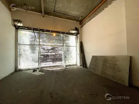 Edificio Comercial en Balvanera