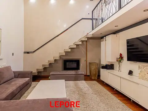 Depto Tipo Casa en Venta en Villa Crespo, USD 205.000