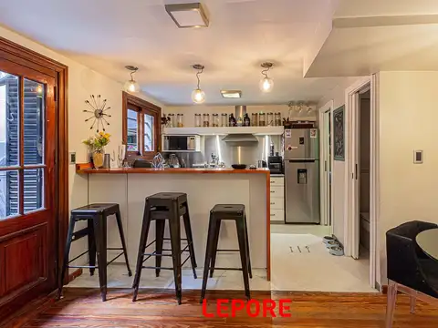 Depto Tipo Casa 4 ambientes con 2 baños