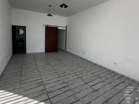 Local en Alquiler en La Plata, $ 650.000