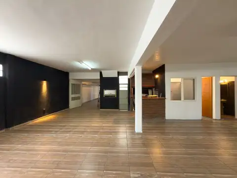 Local en Venta en Ringuelet, USD 190.000