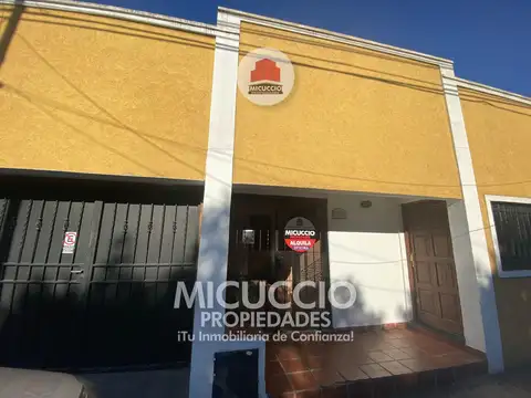 Casa en Alquiler Comercial | Cesar Díaz N°972, Belén de Escobar