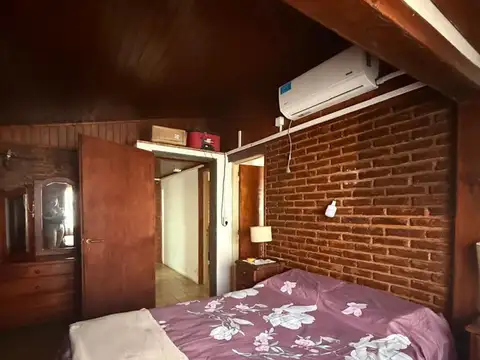 Casa en Venta en Centro  - Zarate, USD 1
