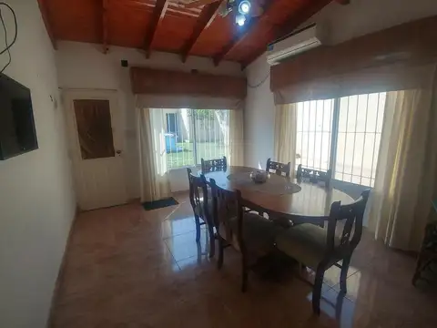 Casa en Venta en Villa Ballester, USD 240.000