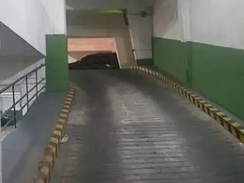 Cochera en Venta Fija