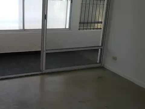 Casa en Venta en Piñeyro, USD 98.000