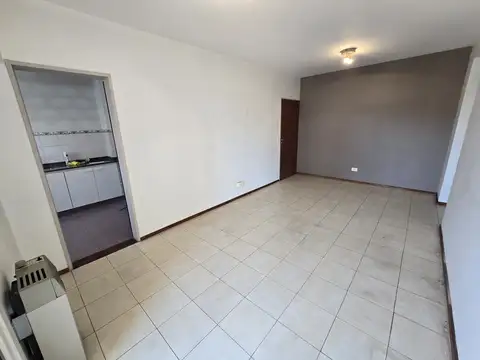 Mtro. Brin 3000, Piso 6