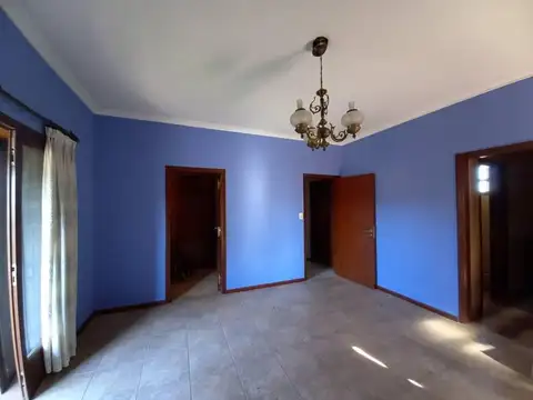Se vende Casa ÚNICA en Guadalupe - Terreno 800 m2