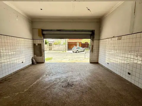 LOCAL EN ALQUILER EN SARANDI