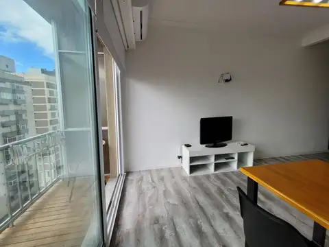 Av. Colon 1400 , Piso 10