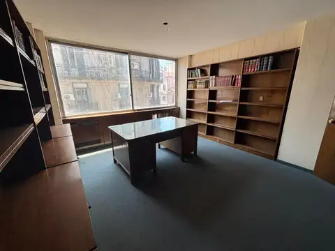 Oficina en venta y alquiler en San Nicolás, CABA