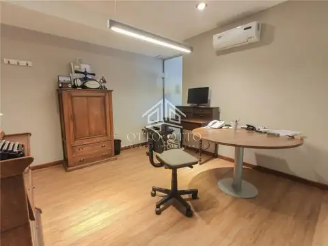 Local en Venta en Ciudad Vieja, USD 450.000