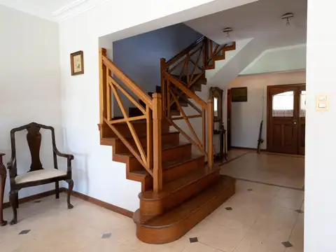 Av Agustin M Garcia 6300