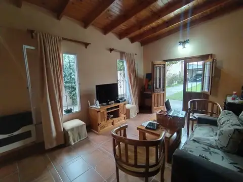 Hermoso Chalet reciclado a nuevo de muy buena caterogía