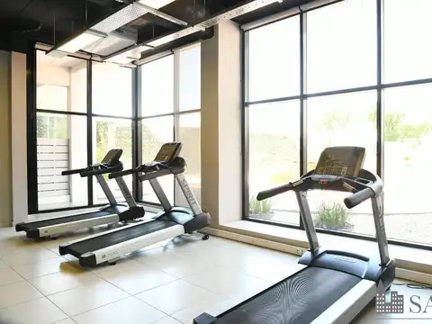 Zelarrayan 1600, Piso 4