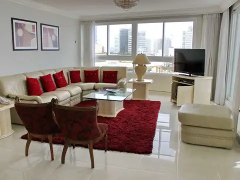 Departamento en Alquiler de 3 dormitorios